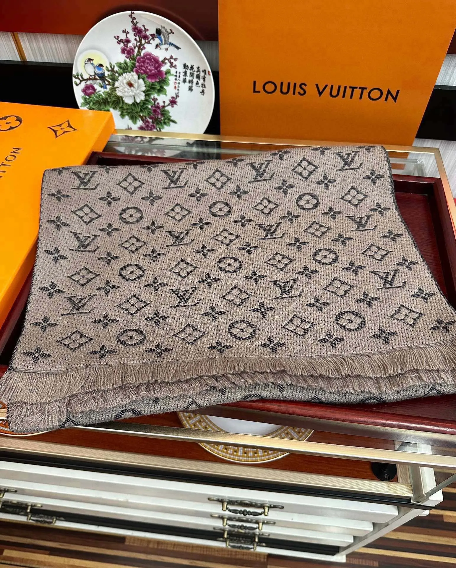 CLTH424 LV Cashmere Reversible Scarf / 40X185cm