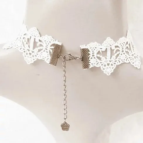 The Touch Of Vintage Victorian Style Crochet Necklace and Bracelet Set